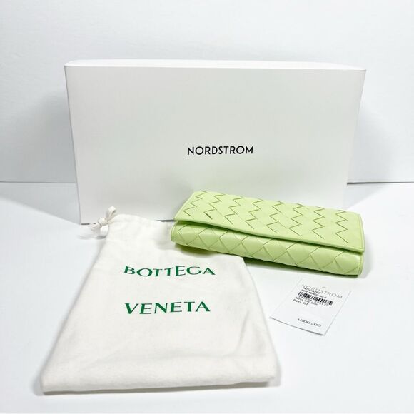 Bottega Veneta NWT Large Intrecciato Flap Wallet 3579 Fennel-Gold Retail $1,000 - Picture 10 of 12